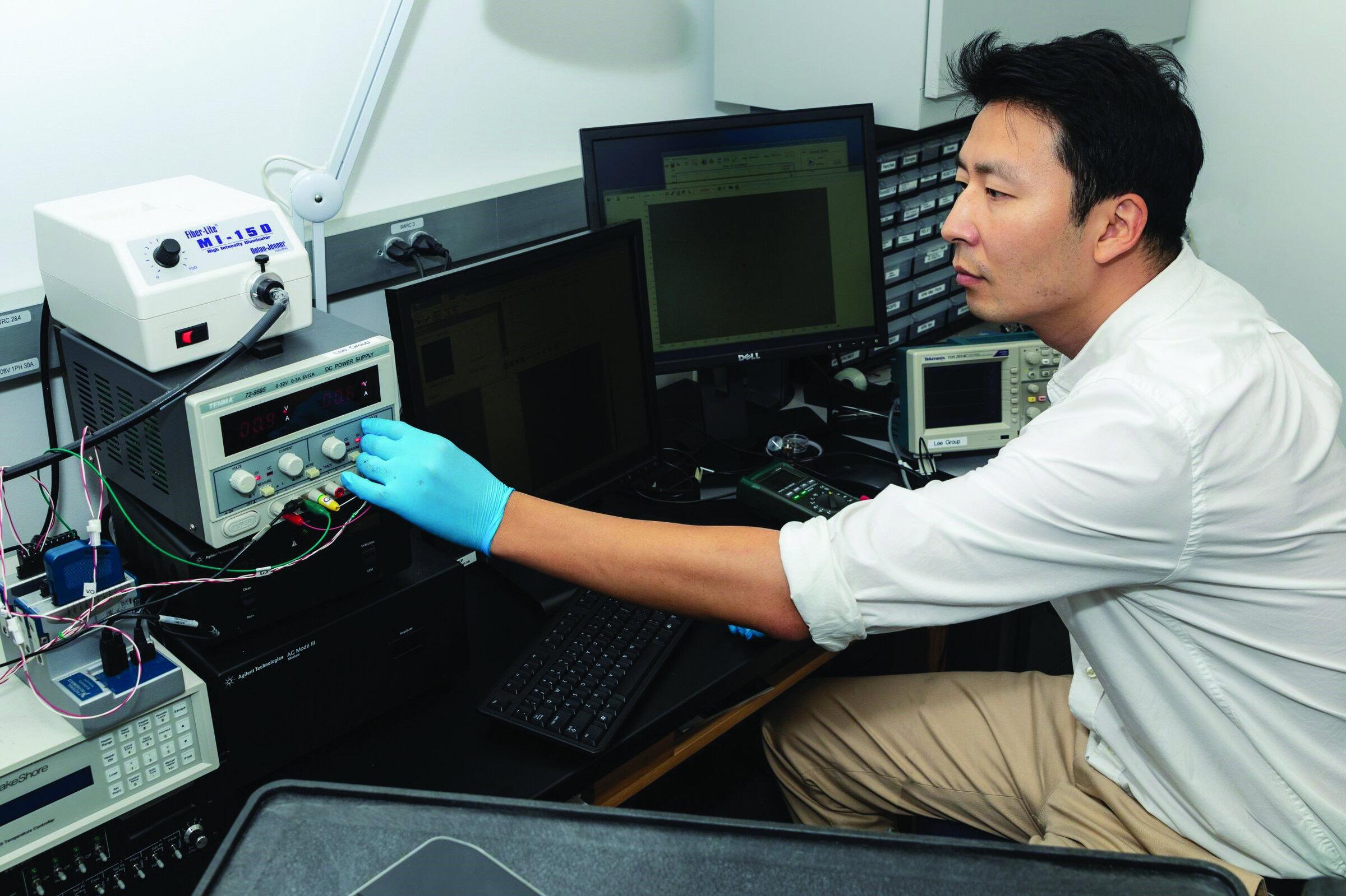 Advanced materials research in ceramic engineering laboratory.